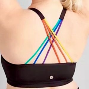 Livi sports bra Pride collection 22/24